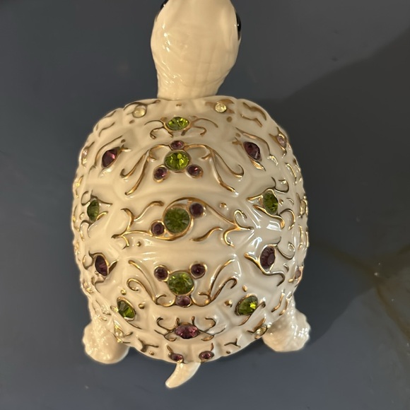 Lenox turtle - Picture 4 of 7
